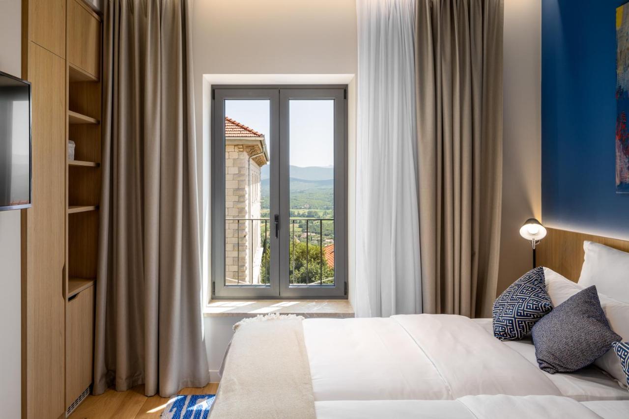 Emotheo Heritage Hotel Imotski Bagian luar foto